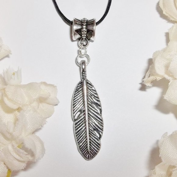Southwestern Feather Necklace Adjustable NWT 5302 - Picture 7 of 8